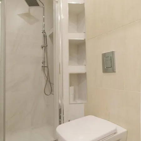 Cozy Near The Port Of Apartment Piraeus